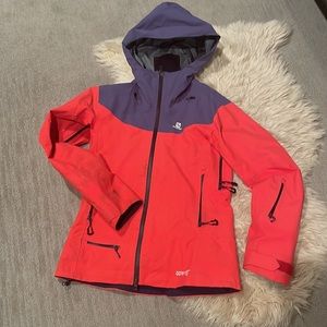 Salomon women’s jacket